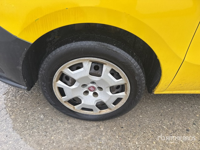 2017 Fiat Doblo Van Truck - Koffer LKW: das Bild 5 2017 Fiat Doblo Van Truck - Koffer LKW: das Bild 5