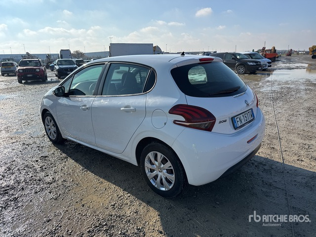 2018 Peugeot 208 BERLINA VAN ACTIVE BLUEHDI Van Truck - Koffer LKW: das Bild 2 2018 Peugeot 208 BERLINA VAN ACTIVE BLUEHDI Van Truck - Koffer LKW: das Bild 2
