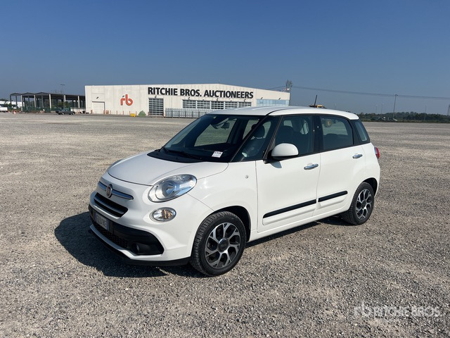 2019 Fiat 500L Autovettura - PKW: das Bild 2 2019 Fiat 500L Autovettura - PKW: das Bild 2