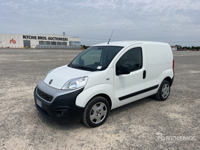 2020 Fiat Fiorino Van Truck - Kastenwagen: das Bild 2 2020 Fiat Fiorino Van Truck - Kastenwagen: das Bild 2