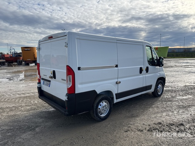 2020 Peugeot Boxer L1H1 2.2 BLUEHDI 140CV SeS Van Truck - Koffer LKW: das Bild 3 2020 Peugeot Boxer L1H1 2.2 BLUEHDI 140CV SeS Van Truck - Koffer LKW: das Bild 3