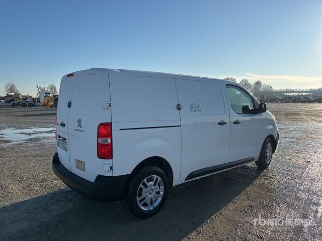 2020 Peugeot Expert 2.0 BLUEHDI 120 SeS PREMIUM STAND Van Truck - Koffer LKW: das Bild 3 2020 Peugeot Expert 2.0 BLUEHDI 120 SeS PREMIUM STAND Van Truck - Koffer LKW: das Bild 3