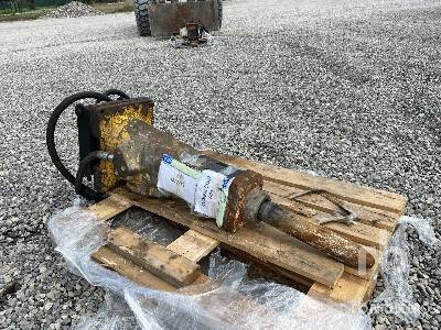 EPIROC SB302 - Hydraulikhammer: das Bild 4 EPIROC SB302 - Hydraulikhammer: das Bild 4