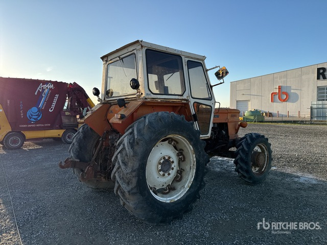 Fiat 1300 DT 4WD Tractor - Traktor: das Bild 3 Fiat 1300 DT 4WD Tractor - Traktor: das Bild 3