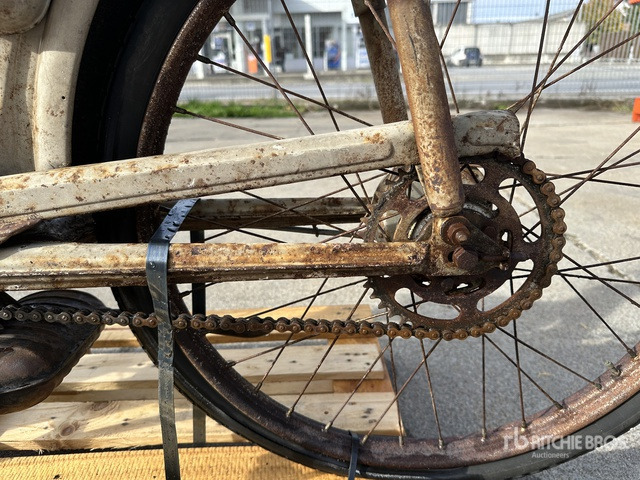 Innocenti Labretta 48 Classic Bike - Motorrad: das Bild 3 Innocenti Labretta 48 Classic Bike - Motorrad: das Bild 3