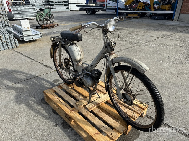 Innocenti Labretta 48 Classic Bike - Motorrad: das Bild 1 Innocenti Labretta 48 Classic Bike - Motorrad: das Bild 1