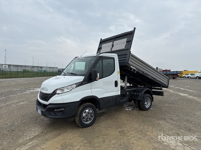 Iveco Daily 35-120 Autocarro ribaltabile: carichi leggeri - Kipper Transporter: das Bild 2 Iveco Daily 35-120 Autocarro ribaltabile: carichi leggeri - Kipper Transporter: das Bild 2