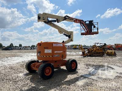 JLG 450 - Gelenkarmbühne: das Bild 3 JLG 450 - Gelenkarmbühne: das Bild 3