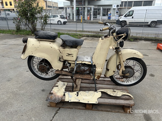 Moto Guzzi Classic Bike - Motorrad: das Bild 2 Moto Guzzi Classic Bike - Motorrad: das Bild 2