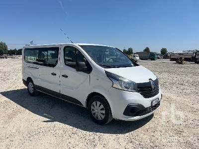 RENAULT TRAFIC 9 seats - Koffer LKW: das Bild 4 RENAULT TRAFIC 9 seats - Koffer LKW: das Bild 4