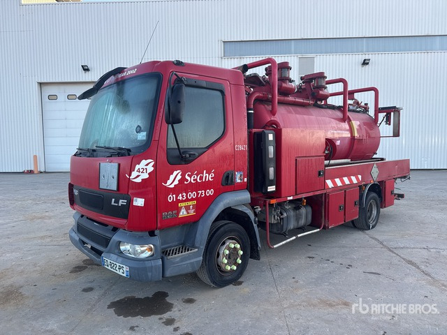 2002 DAF LF 45.180 2002 Huber on 4x2 Vacuum Excavator Truck - Saug-/ Spülfahrzeug: das Bild 2 2002 DAF LF 45.180 2002 Huber on 4x2 Vacuum Excavator Truck - Saug-/ Spülfahrzeug: das Bild 2