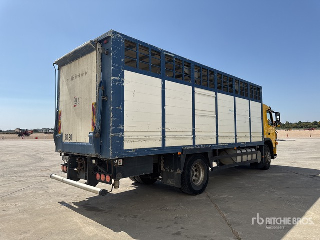 2003 Volvo FM12 420 4x2 Camion Betaillere Livestock Truck - Tiertransporter LKW: das Bild 3 2003 Volvo FM12 420 4x2 Camion Betaillere Livestock Truck - Tiertransporter LKW: das Bild 3