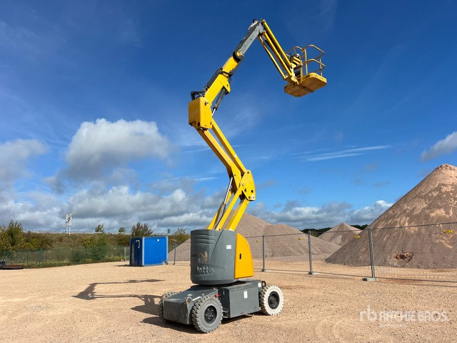 2007 Haulotte HA12IP 2WD Electric Nacelle Articulee ... Articulating Boom Lift - Gelenkarmbühne: das Bild 4 2007 Haulotte HA12IP 2WD Electric Nacelle Articulee ... Articulating Boom Lift - Gelenkarmbühne: das Bild 4