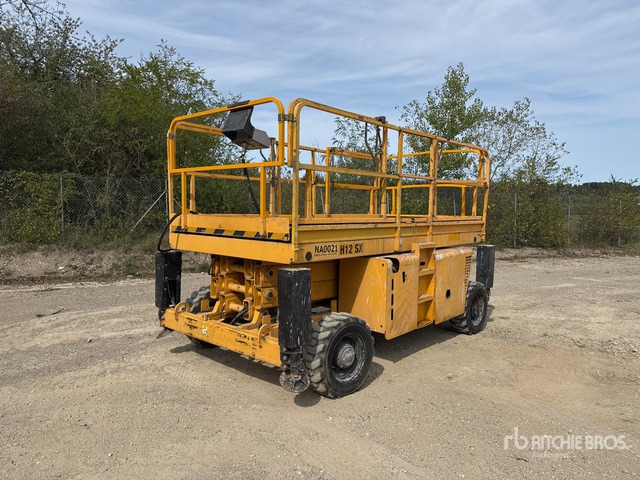 2008 Haulotte H12SX 4x4 Diesel Nacelle Ciseau Scissor Lift - Scherenbühne: das Bild 1 2008 Haulotte H12SX 4x4 Diesel Nacelle Ciseau Scissor Lift - Scherenbühne: das Bild 1