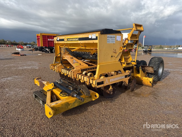 2011 Agrisem Gold 3 m Semi-Mount Dechaumeur A Dis ... Disc Harrow - Scheibenegge: das Bild 1 2011 Agrisem Gold 3 m Semi-Mount Dechaumeur A Dis ... Disc Harrow - Scheibenegge: das Bild 1