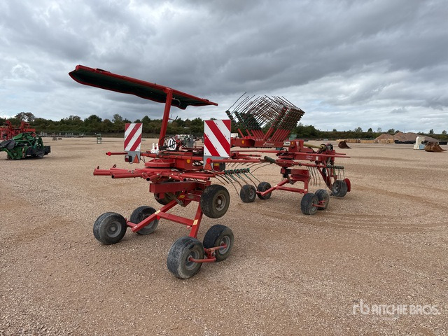 2011 Kverneland 9071 S Vario 7.10 m 2 Rotor Andaineur Hay Rake - Heuwender/ Wenderechen: das Bild 4 2011 Kverneland 9071 S Vario 7.10 m 2 Rotor Andaineur Hay Rake - Heuwender/ Wenderechen: das Bild 4