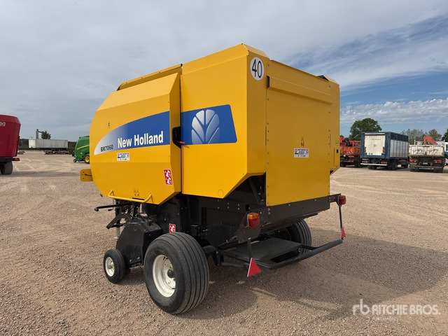 2013 New Holland BR7060 Presse A Balles Rondes Round Baler - Rundballenpresse: das Bild 4 2013 New Holland BR7060 Presse A Balles Rondes Round Baler - Rundballenpresse: das Bild 4