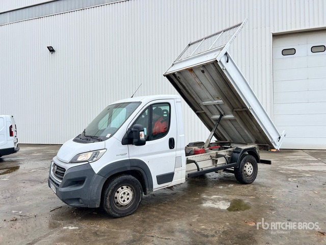 2015 Fiat Ducato Maxi 130 Multijet 4x2 Camion Benne Dump Truck: Light Duty - Kipper: das Bild 2 2015 Fiat Ducato Maxi 130 Multijet 4x2 Camion Benne Dump Truck: Light Duty - Kipper: das Bild 2