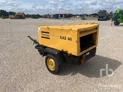 ATLAS COPCO XAS46 Compresseur A Air Sur Essieux - Luftkompressor: das Bild 2 ATLAS COPCO XAS46 Compresseur A Air Sur Essieux - Luftkompressor: das Bild 2