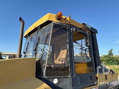 Walzen CAT PS-300B 7 Wheel Compacteur Pneumatique: das Bild 17