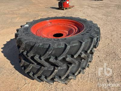 CONTINENTAL 380/80R38 Quantity of (2) Qte De 2 Roues ... - Reifen: das Bild 1 CONTINENTAL 380/80R38 Quantity of (2) Qte De 2 Roues ... - Reifen: das Bild 1