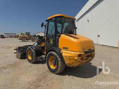 JCB 409 Chargeuse Sur Pneus - Radlader: das Bild 2 JCB 409 Chargeuse Sur Pneus - Radlader: das Bild 2