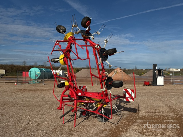 Pottinger Euro Hit 810 N Hay Tedder - Heuwender/ Wenderechen: das Bild 1 Pottinger Euro Hit 810 N Hay Tedder - Heuwender/ Wenderechen: das Bild 1