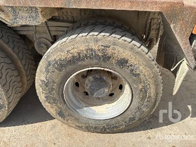 Kipper RENAULT KERAX 410DXI 8x4 Camion Benne: das Bild 38