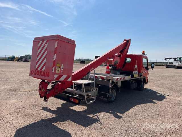 Renault Maxity DTI 130 Camion ? godets - LKW mit Arbeitsbühne: das Bild 4 Renault Maxity DTI 130 Camion ? godets - LKW mit Arbeitsbühne: das Bild 4
