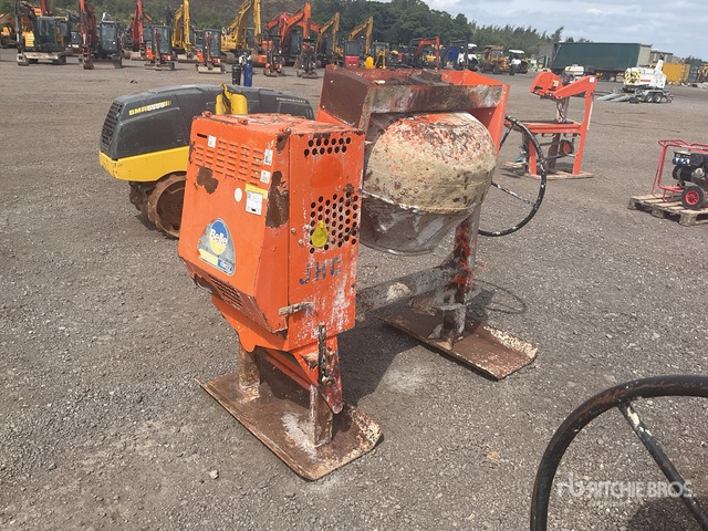 2009 Belle PM20 Portable Concrete Mixer - Betonmischer: das Bild 3 2009 Belle PM20 Portable Concrete Mixer - Betonmischer: das Bild 3