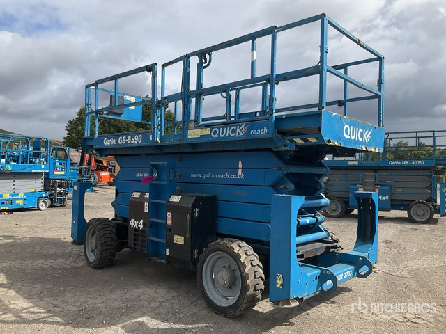 2015 Genie GS-5390 4x4 Diesel Scissor Lift - Scherenbühne: das Bild 2 2015 Genie GS-5390 4x4 Diesel Scissor Lift - Scherenbühne: das Bild 2