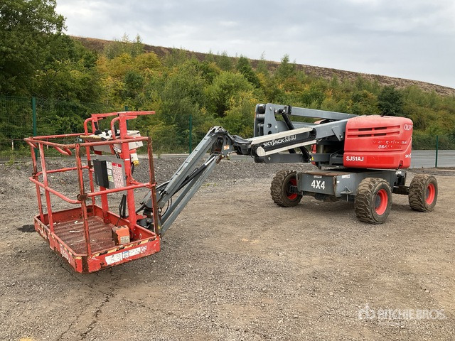 2015 Skyjack SJ51AJ 4WD Diesel Articulating Boom Lift - Gelenkarmbühne: das Bild 1 2015 Skyjack SJ51AJ 4WD Diesel Articulating Boom Lift - Gelenkarmbühne: das Bild 1