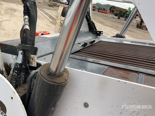 2019 Bobcat T870 Two-Speed High Flow Tracked Skid Steer Loader - Kompaktlader: das Bild 5 2019 Bobcat T870 Two-Speed High Flow Tracked Skid Steer Loader - Kompaktlader: das Bild 5