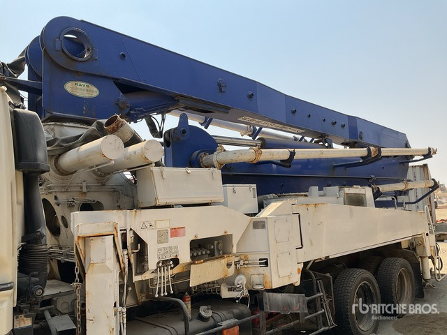 1999 Isuzu 6x4 Concrete Pump Truck - Betonpumpe: das Bild 4 1999 Isuzu 6x4 Concrete Pump Truck - Betonpumpe: das Bild 4