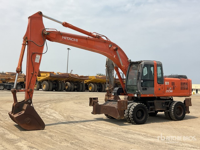 2005 Hitachi ZX210W - Mobilbagger: das Bild 1 2005 Hitachi ZX210W - Mobilbagger: das Bild 1