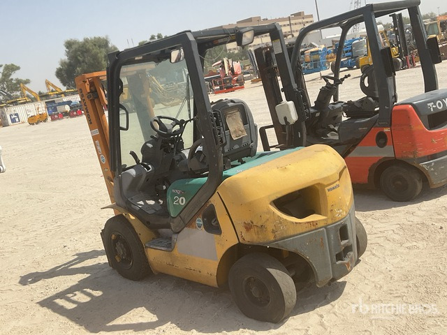 2008 Komatsu FG20T-16 2 ton (Inoperable) Forklift - Gabelstapler: das Bild 3 2008 Komatsu FG20T-16 2 ton (Inoperable) Forklift - Gabelstapler: das Bild 3