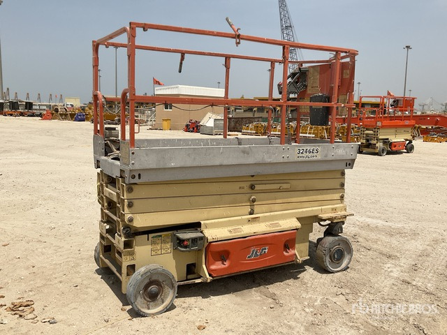 2010 JLG 3246ES Electric Scissor Lift - Scherenbühne: das Bild 4 2010 JLG 3246ES Electric Scissor Lift - Scherenbühne: das Bild 4