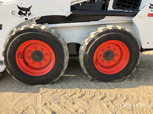 2014 Bobcat S450 Skid Steer Loader - Kompaktlader: das Bild 5 2014 Bobcat S450 Skid Steer Loader - Kompaktlader: das Bild 5