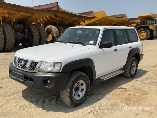 2018 Nissan Patrol GL 4x4 SUV - SUV/ Geländewagen: das Bild 2 2018 Nissan Patrol GL 4x4 SUV - SUV/ Geländewagen: das Bild 2