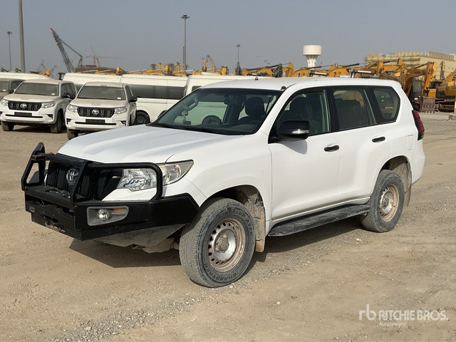 2018 Toyota Prado 150L 4x4 SUV - SUV/ Geländewagen: das Bild 2 2018 Toyota Prado 150L 4x4 SUV - SUV/ Geländewagen: das Bild 2