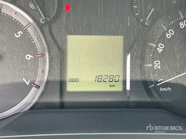 2018 Toyota Prado 150L 4x4 SUV - SUV/ Geländewagen: das Bild 3 2018 Toyota Prado 150L 4x4 SUV - SUV/ Geländewagen: das Bild 3