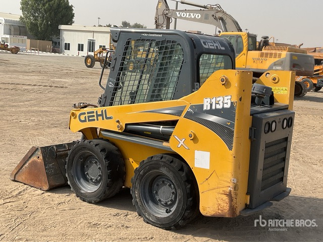 Gehl R135 - Kompaktlader: das Bild 3 Gehl R135 - Kompaktlader: das Bild 3