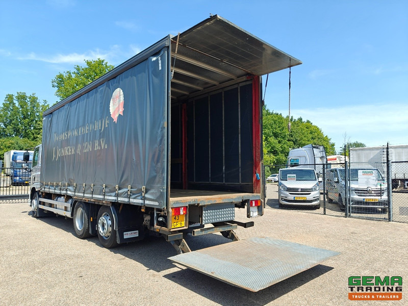 DAF CF 400 FAN 6x2/4 SpaceCab Euro6A - Schuifzeilenbak 7.7m + Laadklep 2000kg - HH Vloer - AanhangerKoppeling - Plane LKW: das Bild 5 DAF CF 400 FAN 6x2/4 SpaceCab Euro6A - Schuifzeilenbak 7.7m + Laadklep 2000kg - HH Vloer - AanhangerKoppeling - Plane LKW: das Bild 5