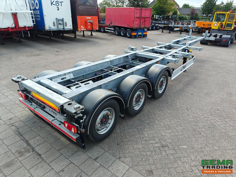Fliegl SDS01 3-Assen SAF - LiftAs - Schijfremmen - Alle Aansluitingen - Gegalvaniseerd - Kop/KontSchuiver - Ongebruikt! - Container/ Wechselfahrgestell Auflieger: das Bild 4 Fliegl SDS01 3-Assen SAF - LiftAs - Schijfremmen - Alle Aansluitingen - Gegalvaniseerd - Kop/KontSchuiver - Ongebruikt! - Container/ Wechselfahrgestell Auflieger: das Bild 4