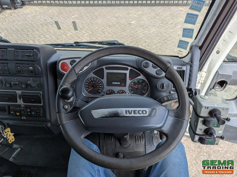 Kehrmaschine Iveco 140E21 4x2 Dagcab Euro3 - Schmidt SK500R - Hydrostaat: das Bild 16