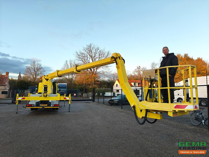LKW DAF LF 180 FA 4x2 Dagcab Euro6A - T225 Ruthman - Hoogwerker- 101.534km - 04/2026 APK: das Bild 5 LKW DAF LF 180 FA 4x2 Dagcab Euro6A - T225 Ruthman - Hoogwerker- 101.534km - 04/2026 APK: das Bild 5