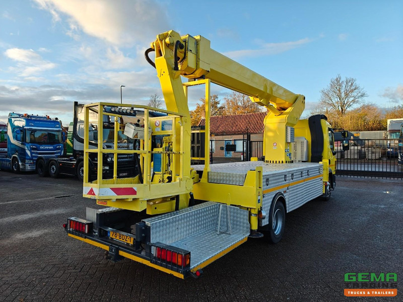 LKW DAF LF 180 FA 4x2 Dagcab Euro6A - T225 Ruthman - Hoogwerker- 101.534km - 04/2026 APK: das Bild 6 LKW DAF LF 180 FA 4x2 Dagcab Euro6A - T225 Ruthman - Hoogwerker- 101.534km - 04/2026 APK: das Bild 6