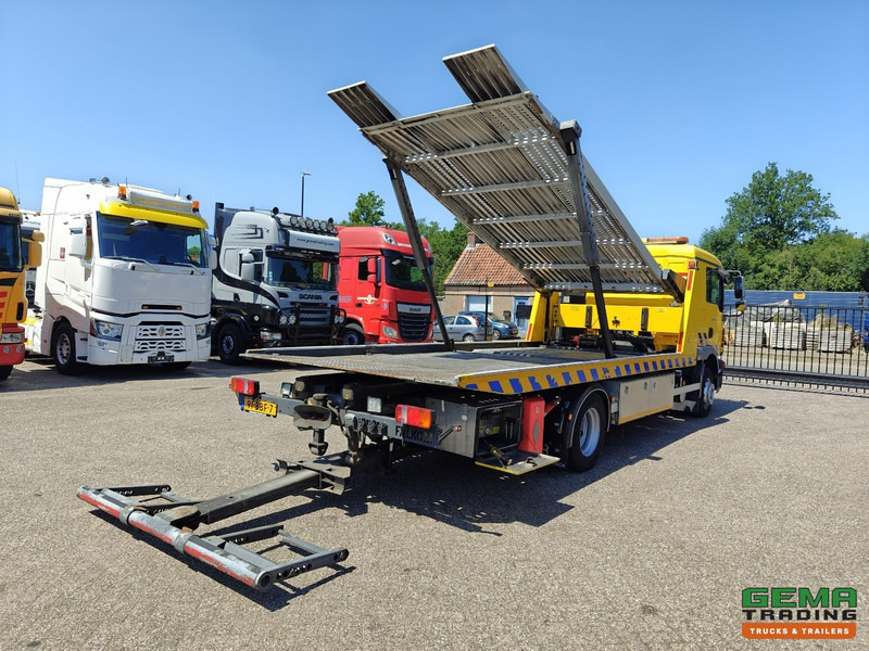 MAN TGM 12.250 4X2 BL DubbelCab 6 Pers. - Falkom FAS6000 + FAL2000 + Dubbele Lier 3600KG - Afstandsbediening - 10/2025 APK - Abschleppwagen: das Bild 2 MAN TGM 12.250 4X2 BL DubbelCab 6 Pers. - Falkom FAS6000 + FAL2000 + Dubbele Lier 3600KG - Afstandsbediening - 10/2025 APK - Abschleppwagen: das Bild 2