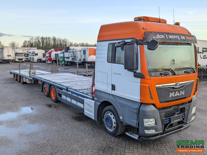 MAN TGX 26.500 6x2/4 LL Euro6 - Retarder + Recker FZ3 3-Assige Aanhanger - Uitschuifbaar - Autotransporter LKW: das Bild 3 MAN TGX 26.500 6x2/4 LL Euro6 - Retarder + Recker FZ3 3-Assige Aanhanger - Uitschuifbaar - Autotransporter LKW: das Bild 3