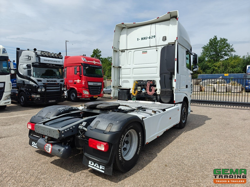 DAF XF 460 FT 4x2 SuperSpaceCab Euro6 - Retarder - Handgeschakeld - Dubbele Tanks - BelgiumTruck - Sattelzugmaschine: das Bild 3 DAF XF 460 FT 4x2 SuperSpaceCab Euro6 - Retarder - Handgeschakeld - Dubbele Tanks - BelgiumTruck - Sattelzugmaschine: das Bild 3